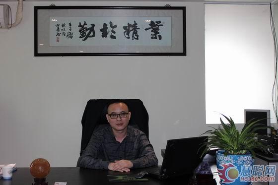 廣東順德友情漆建材有限公司總經(jīng)理 李浩江