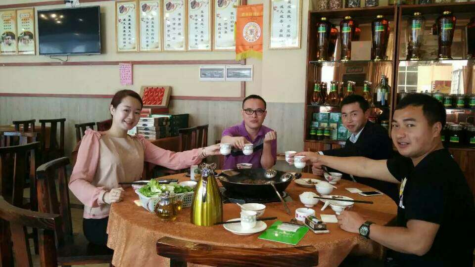 合作愉快 合作愉快