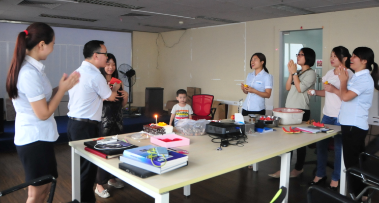 友情漆用信心和堅(jiān)持，成就目標(biāo)的達(dá)成