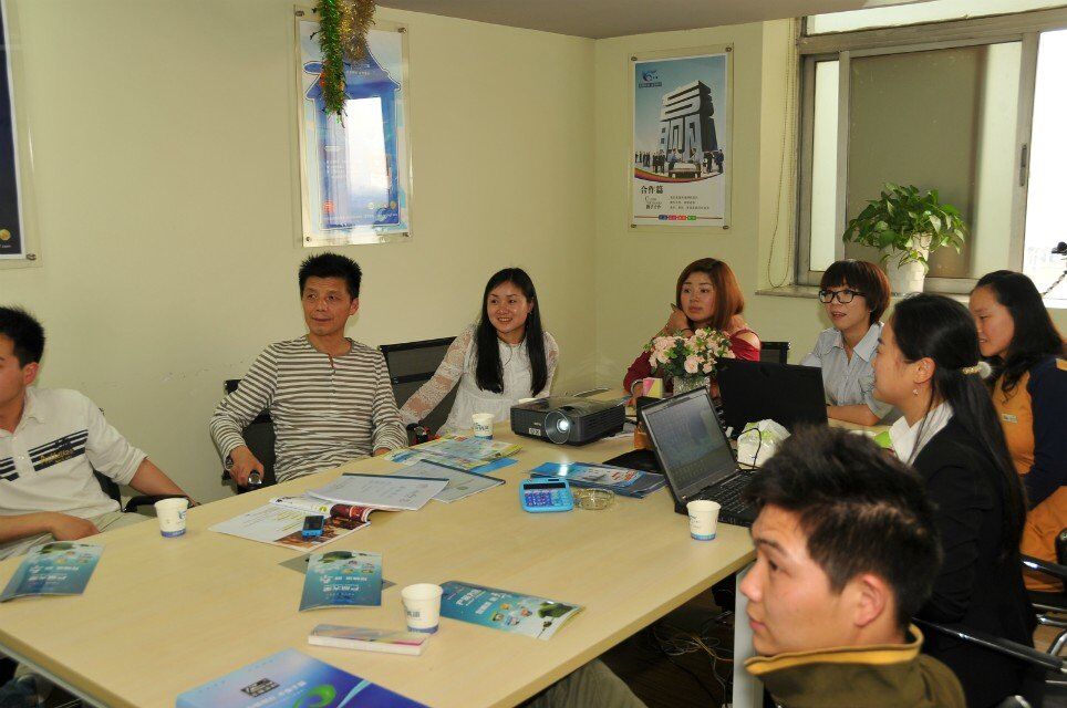 友情漆加強培訓服務,提升加盟商經營能力 友情漆加強培訓服務,提升加盟商經營能力