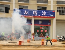 我想把低碳、健康、環(huán)保的友情漆帶給蘄春的每個(gè)家庭