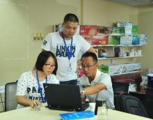 友情漆誠意待客，共謀合作發(fā)展